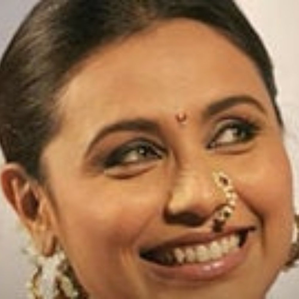 Bollywood  actress RANI Non piercing Nose Ring